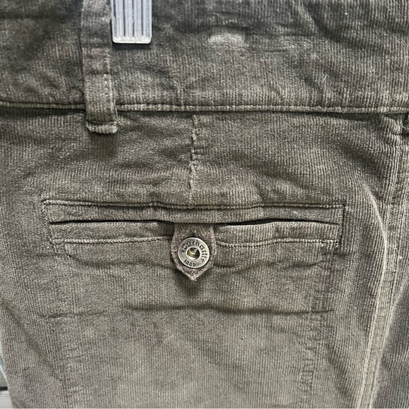 Carhartt Corduroy Skirt Size 8 Olive Green Knee Length Fall Pockets Academia - Picture 6 of 10